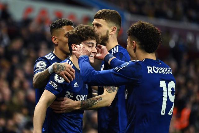 日职乙战报：神代庆人、村上悠绯破门，爱媛1-1熊本