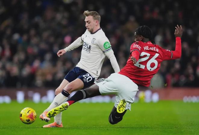 没几场机会了！斯洛特再丢“保命局”，高层对他不信任值提升