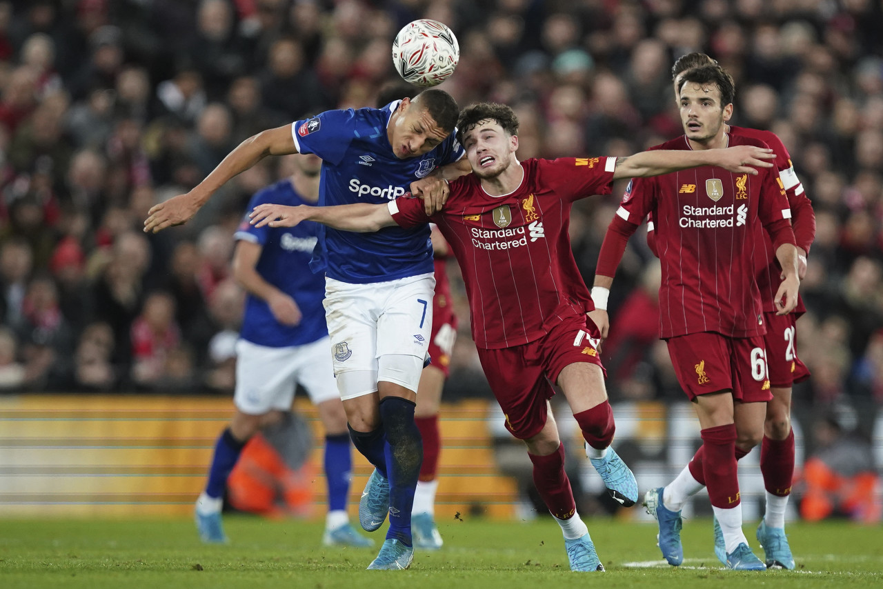 巴里奥斯：进球后我们踢得太着急了，应该多传一两脚过渡一下