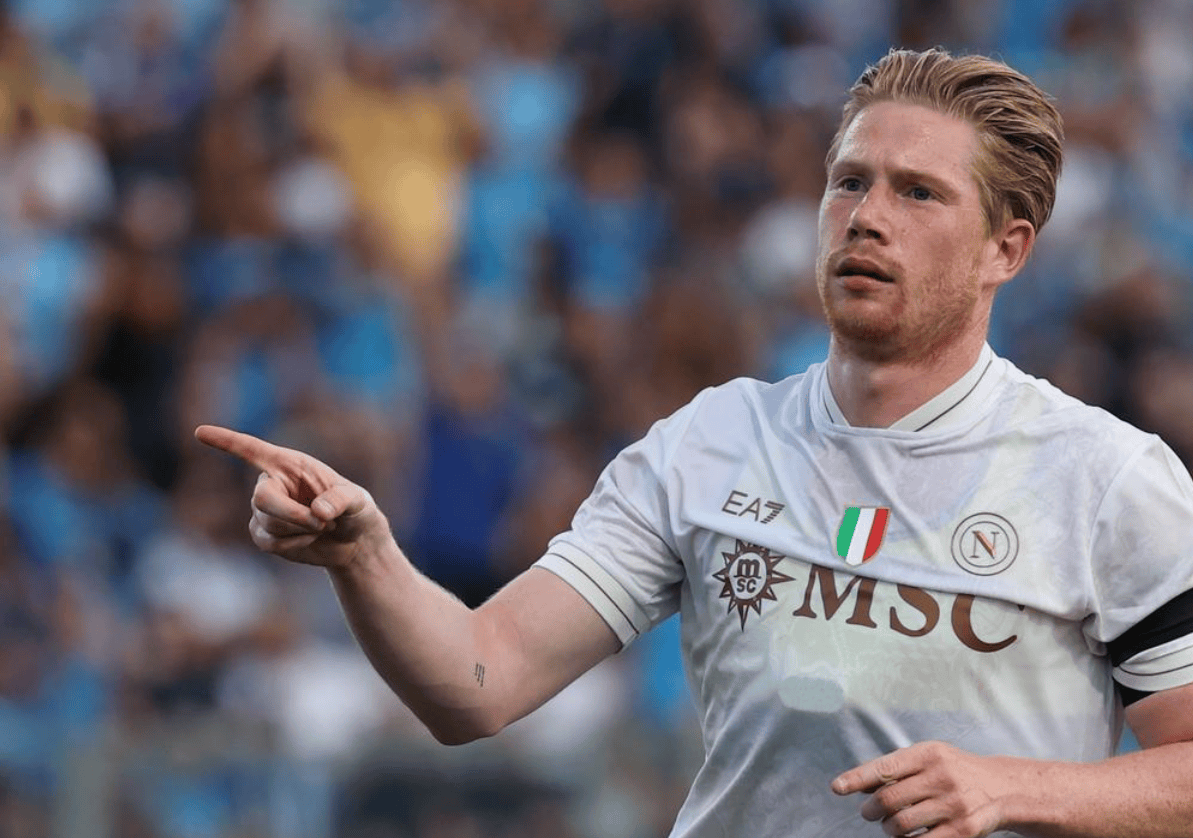 篮球勇士球星单场命中三分刷新纪录