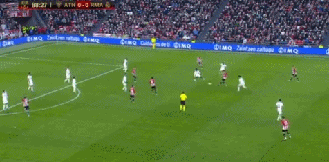 记者：埃贝尔明确表示，只有于帕离队拜仁才会签卢克巴