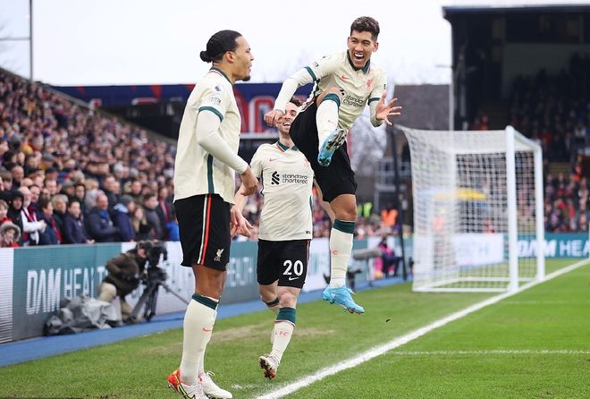 詹姆斯末节怒砍12分！雷迪克：他为湖人注入了强心剂