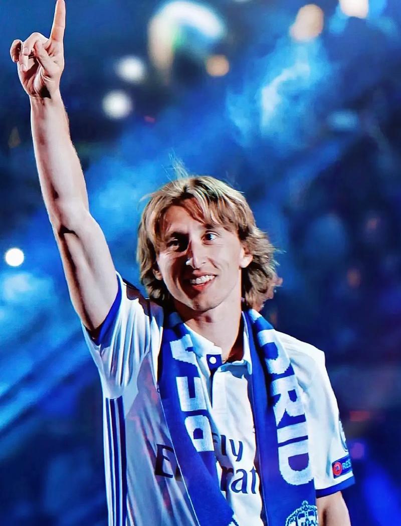 记者：兰克尔-泽擅空手套白狼，找朴志洙要落场球衣而不是换