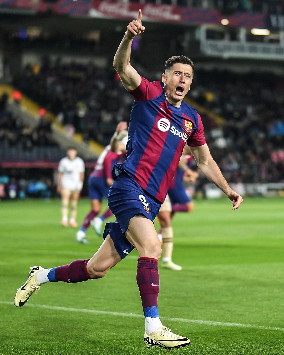 速度滑冰世界杯男子500米 薛智文以34秒64斩获第12名