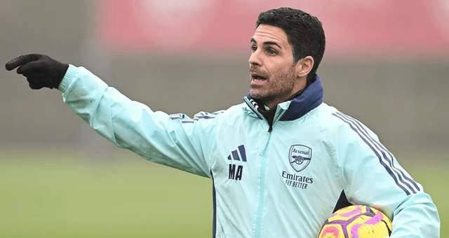 高层力挺斯洛特！利物浦敲定萨拉赫处罚，埃及球星恐无缘最后两战